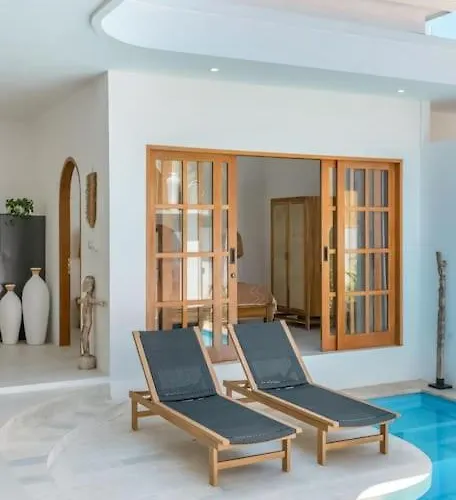 别墅 Villa Tolosa - Modern 3Br - Central Canggu Beach